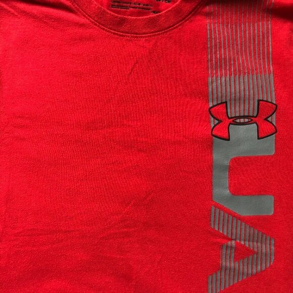Under Armour Short Sleeve Graphic T Shirt Size S - Picture 3 of 3